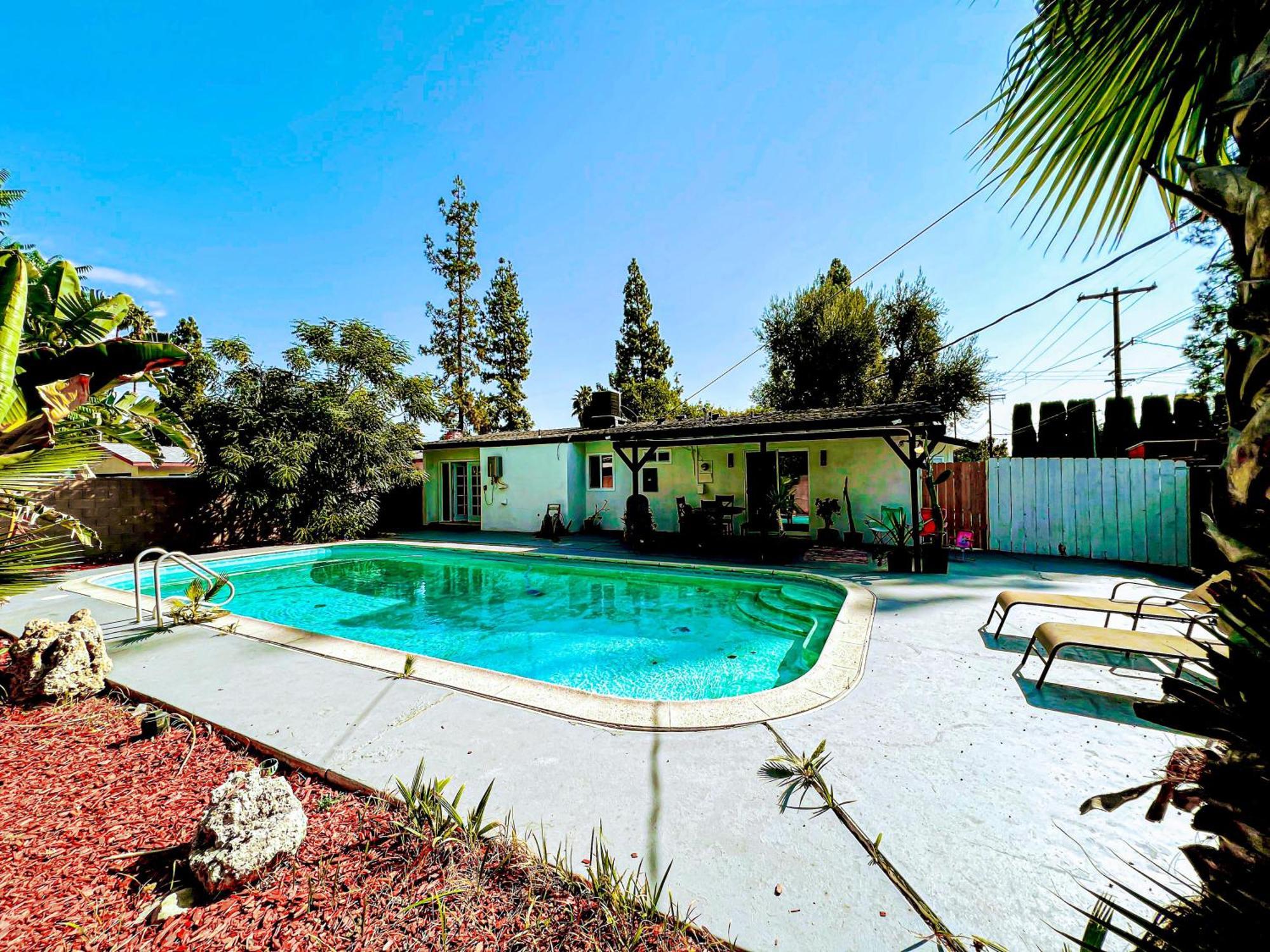 Luxurious 4Br House With Swimming Pool -Fb Villa Los Angeles Exterior photo